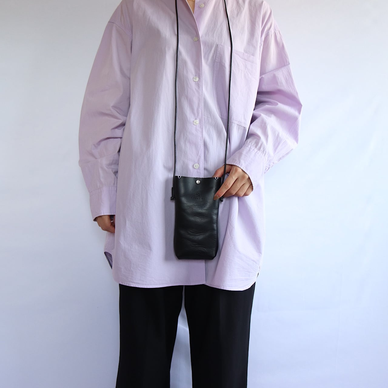 hang phone case