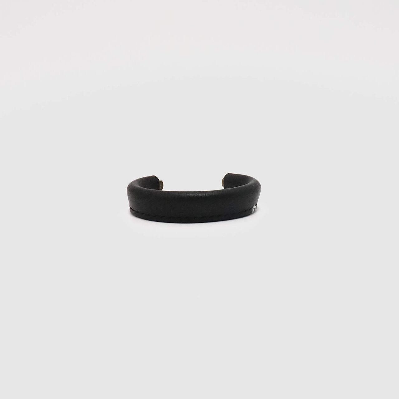 leather bangle