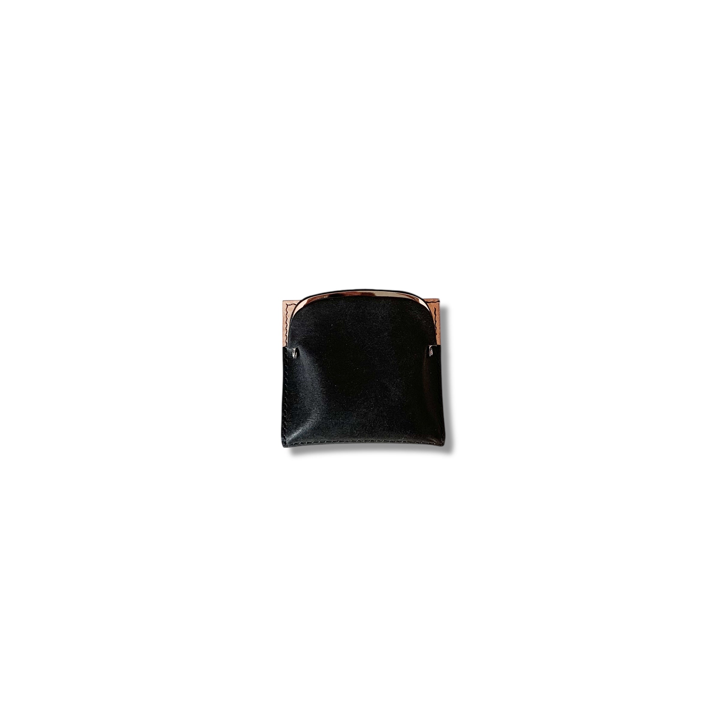 chroi’s wallet / by color