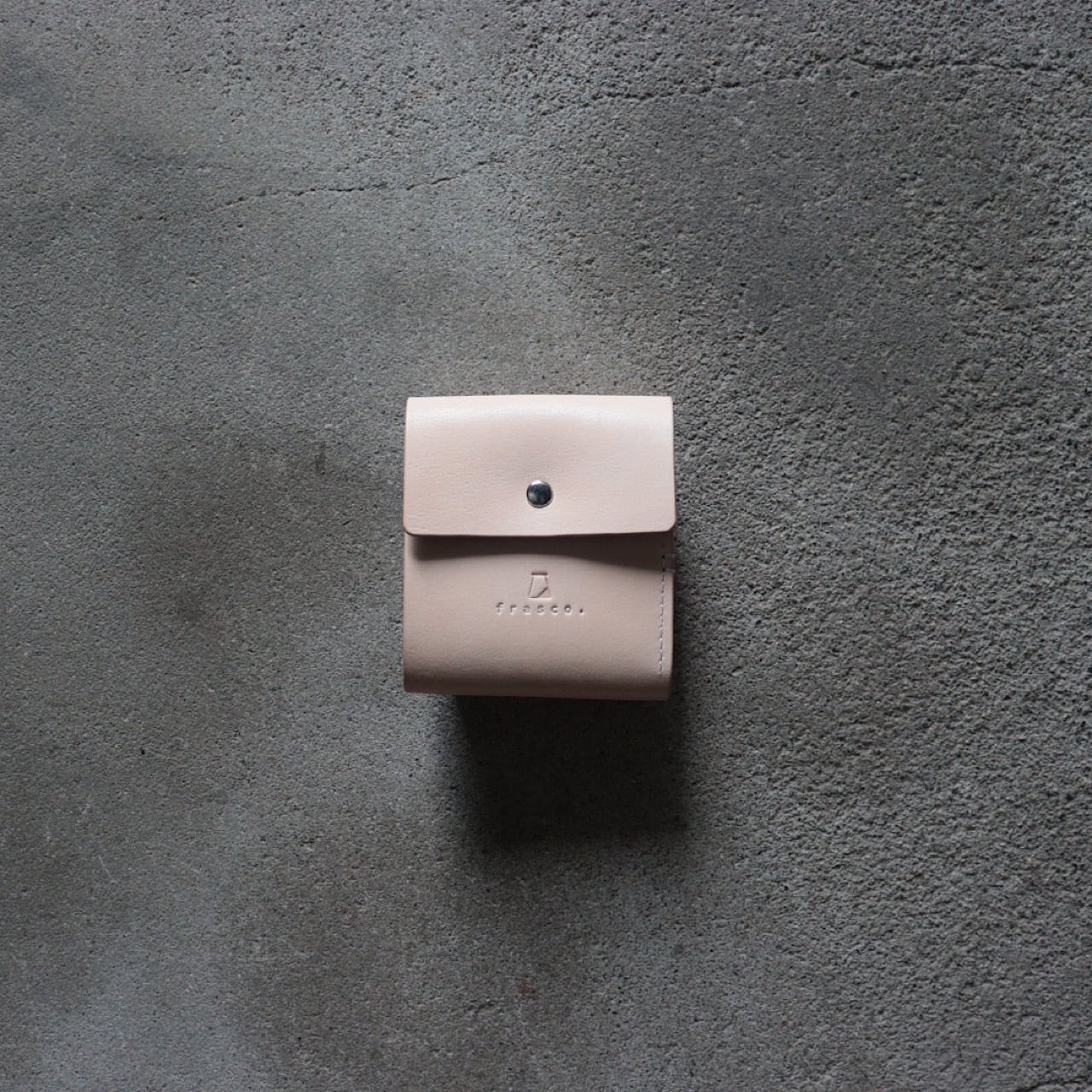 tri-fold wallet