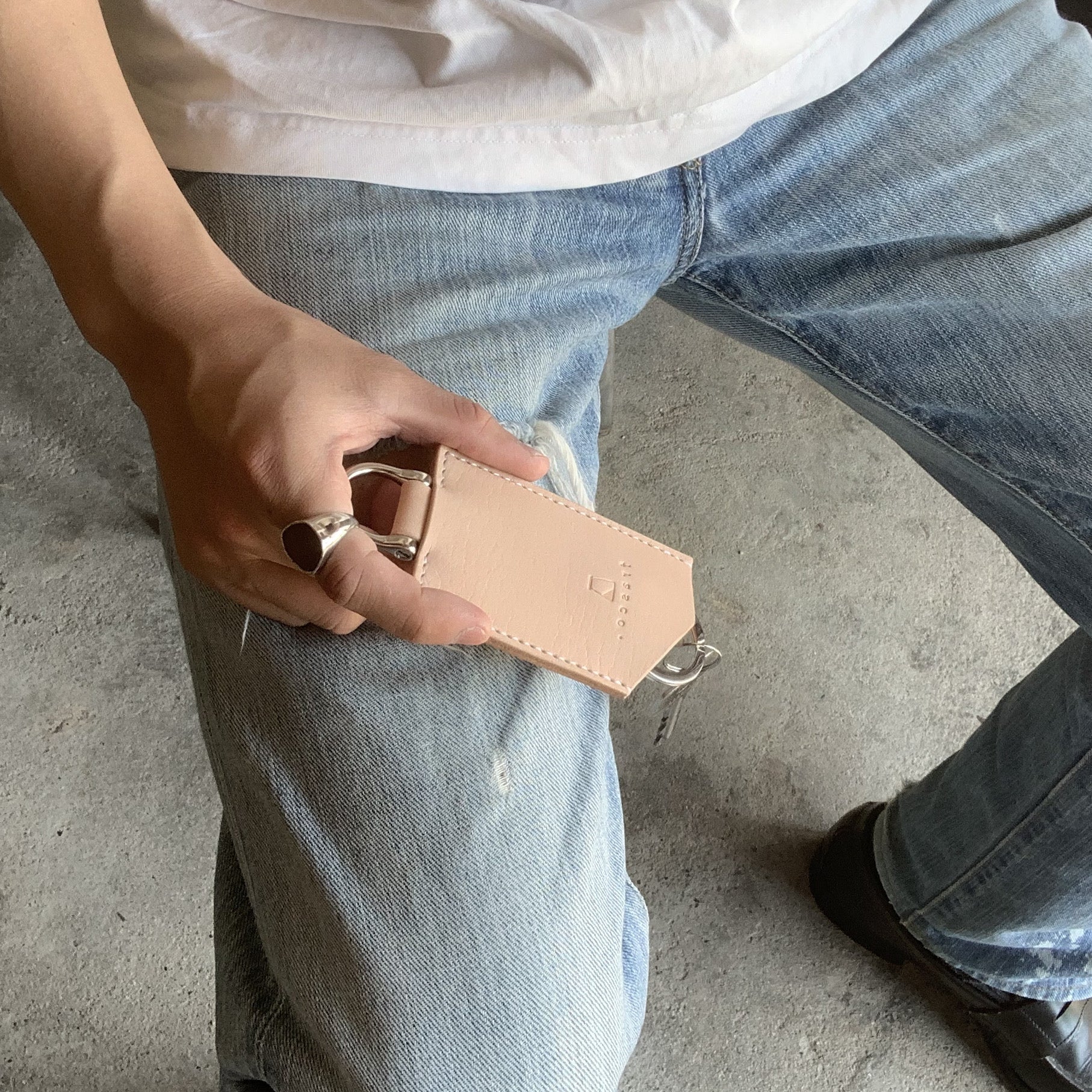 slide key holder