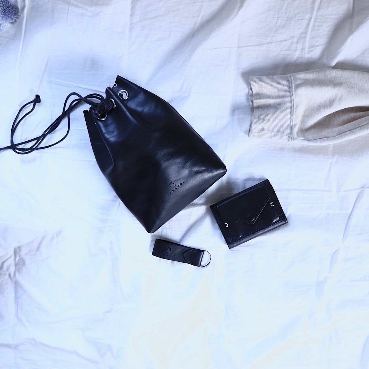 slim mini wallet
