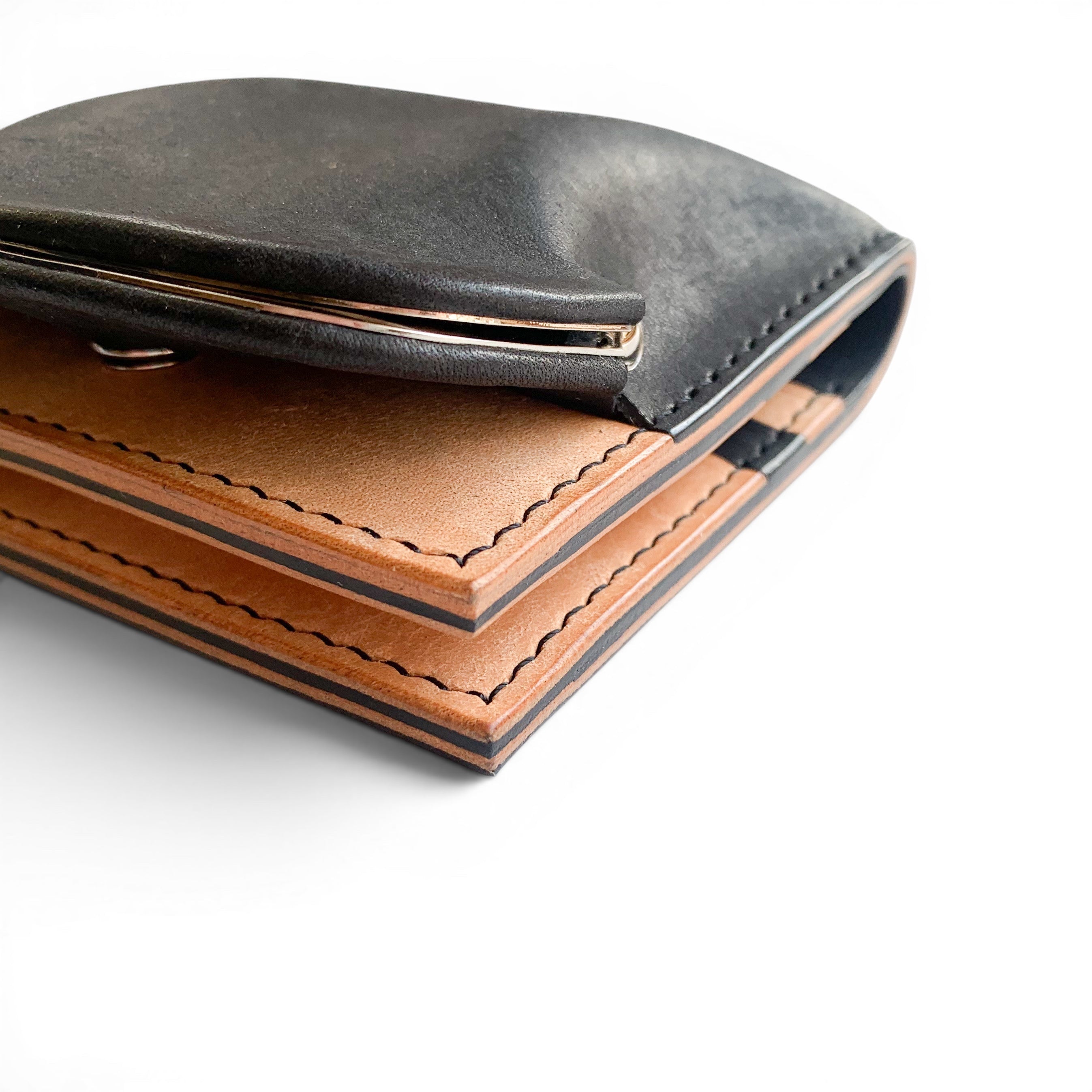 chroi’s wallet / by color