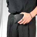 chroi's wallet / black mouth