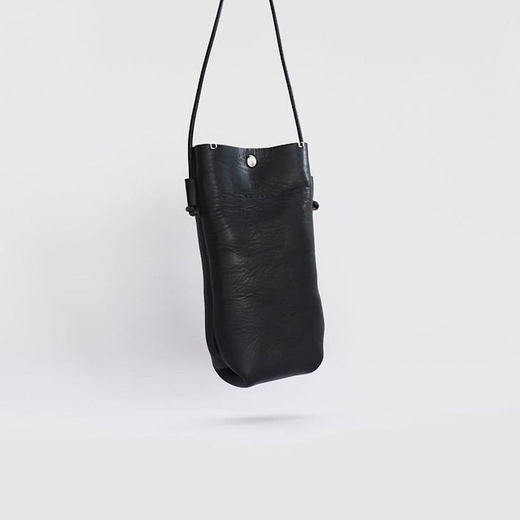 hang phone case