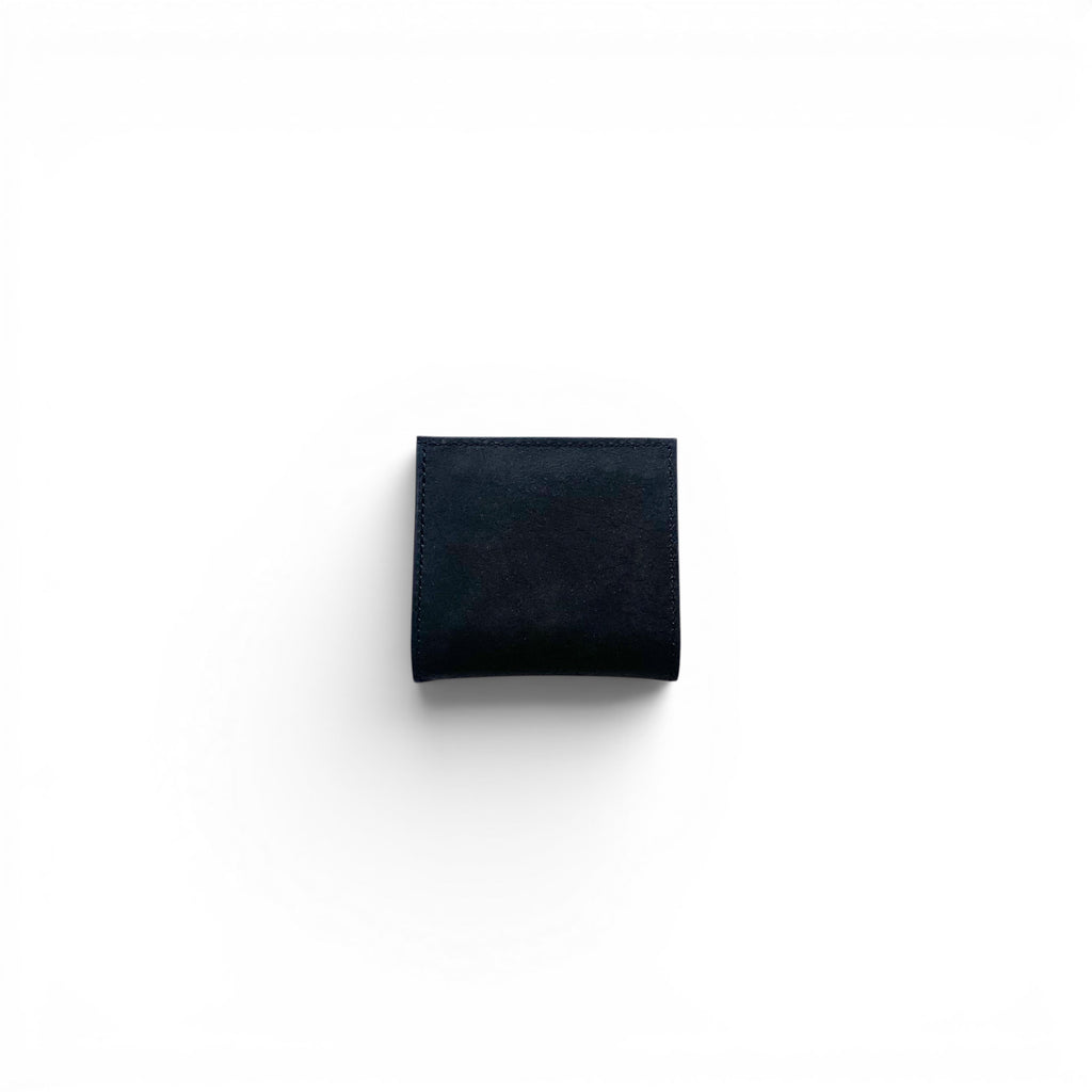 chroi’s wallet / by color