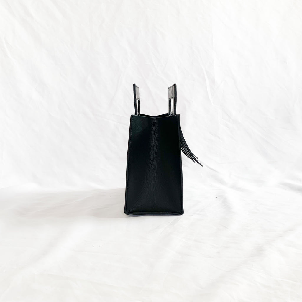 fringe hand bag