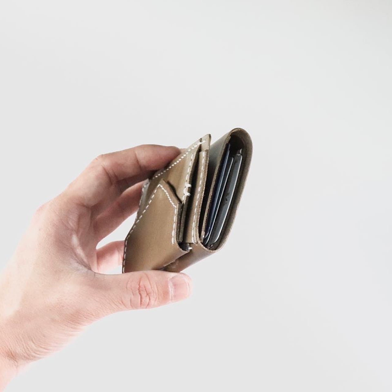 slim mini wallet