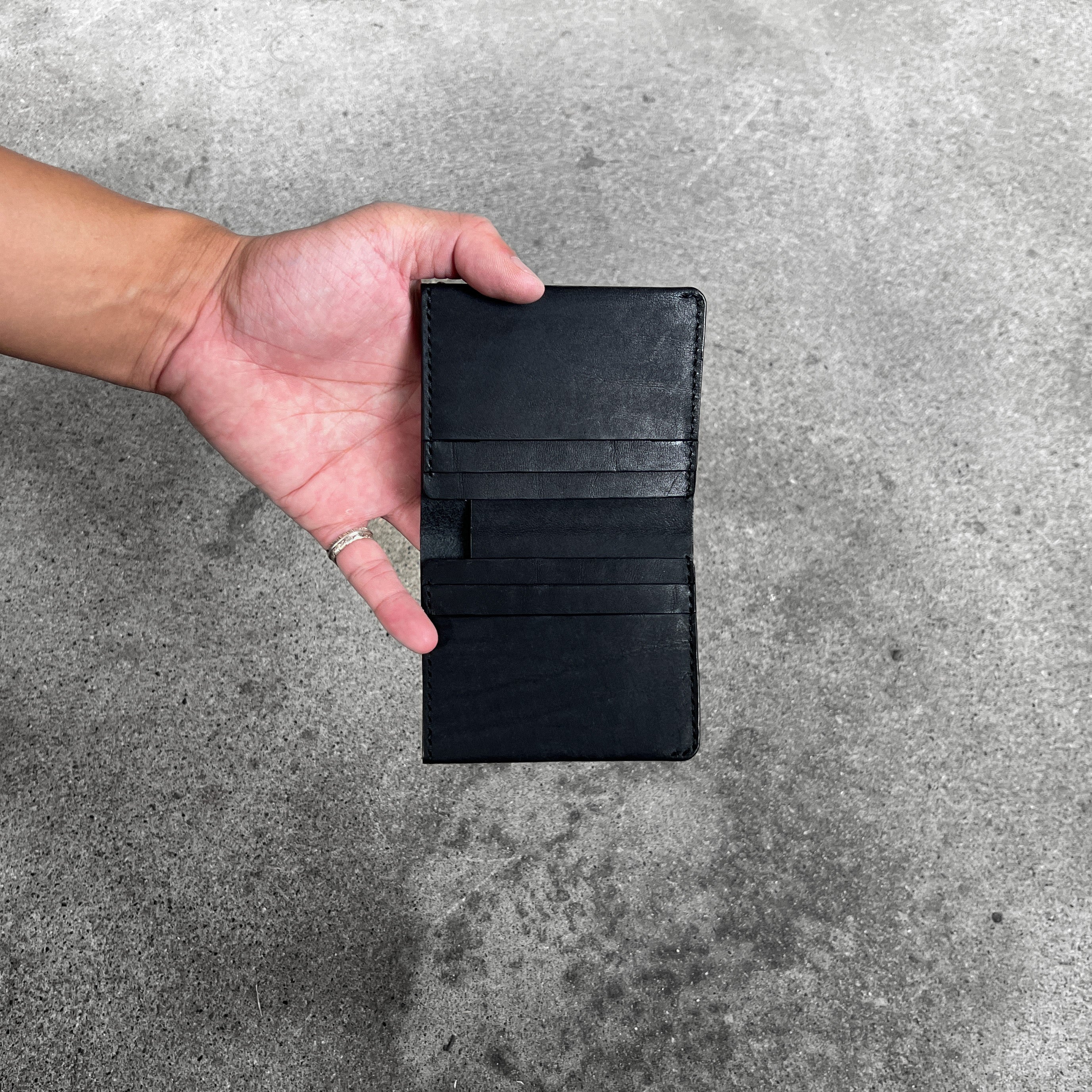 compact wallet