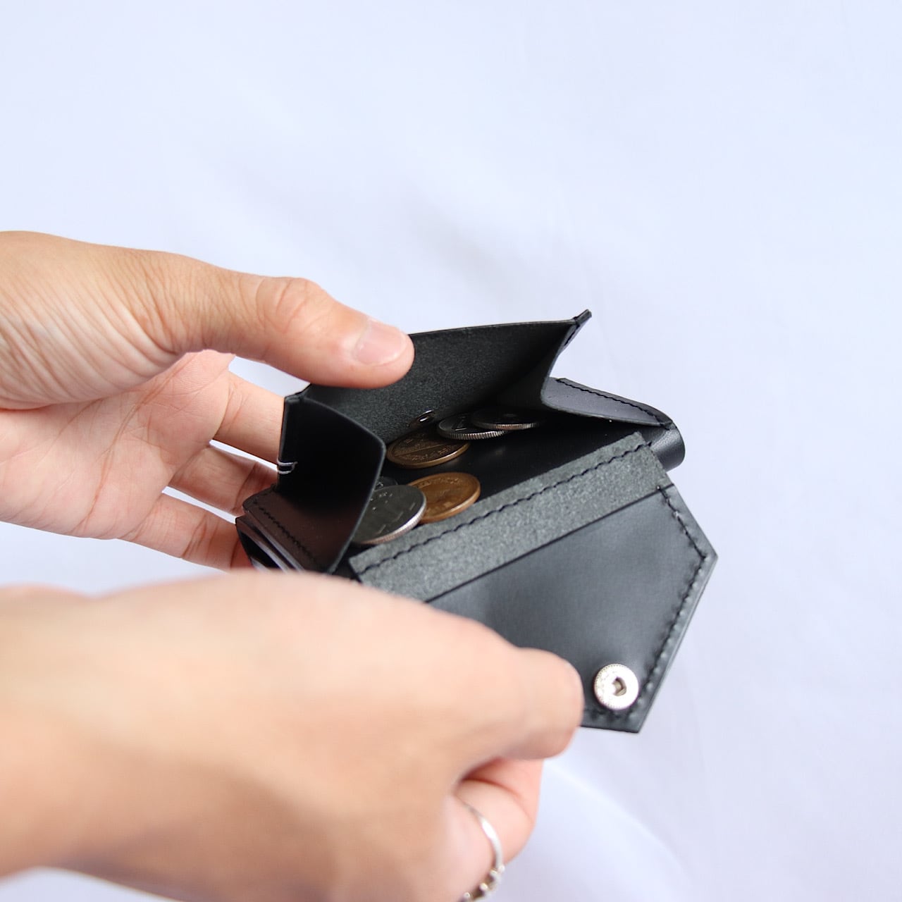 slim mini wallet