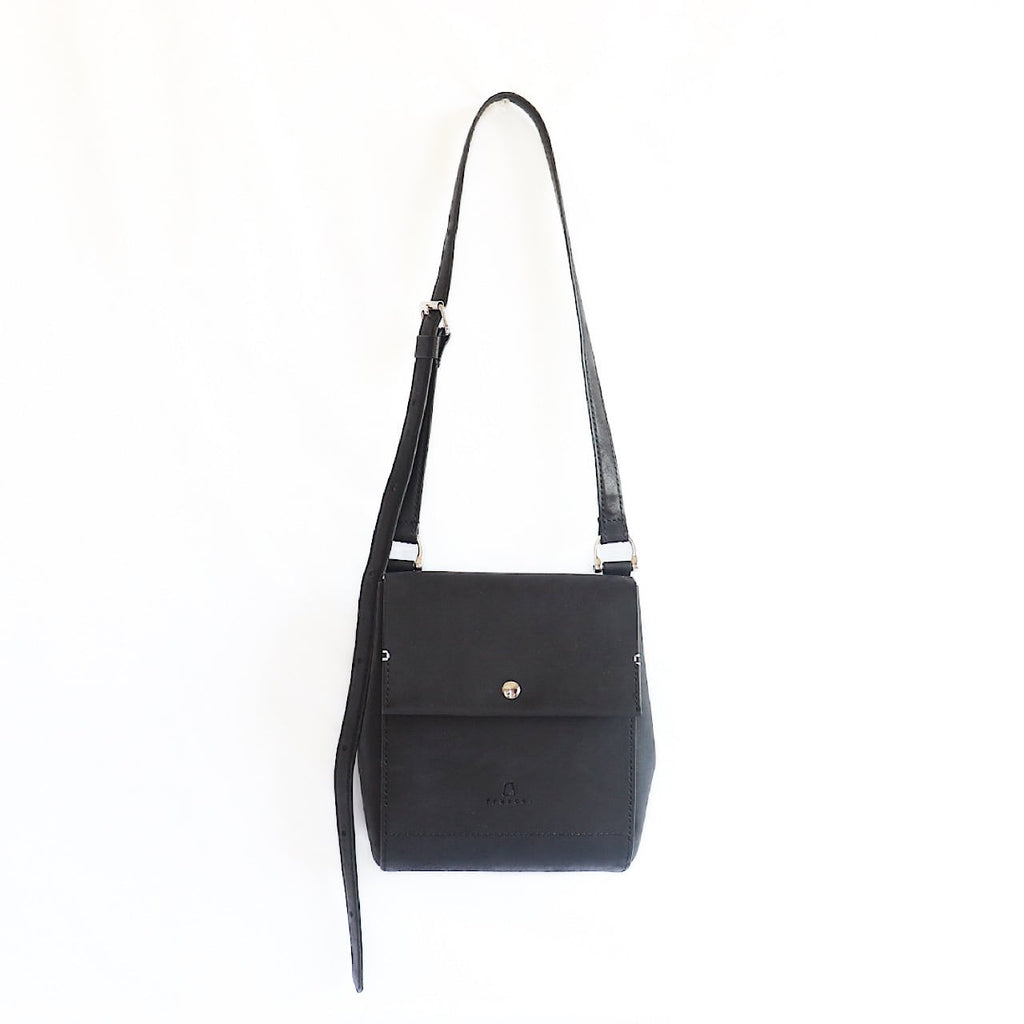 flap shoulder bag