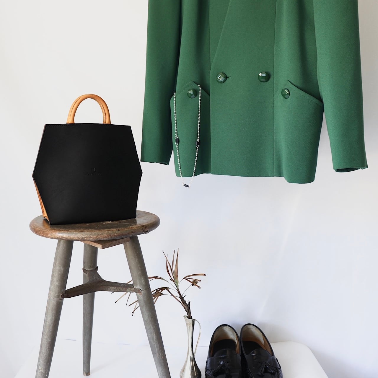 vivid hand bag