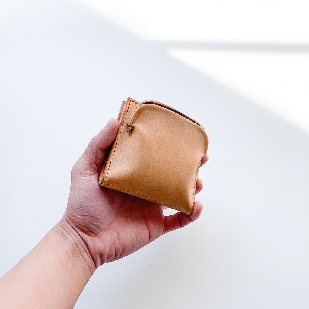 6/10~ 再販予定 chroi’s wallet / natural