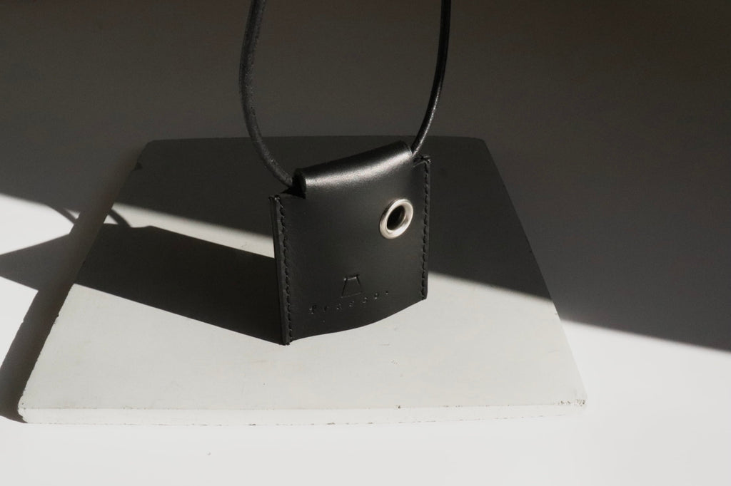 neck key holder