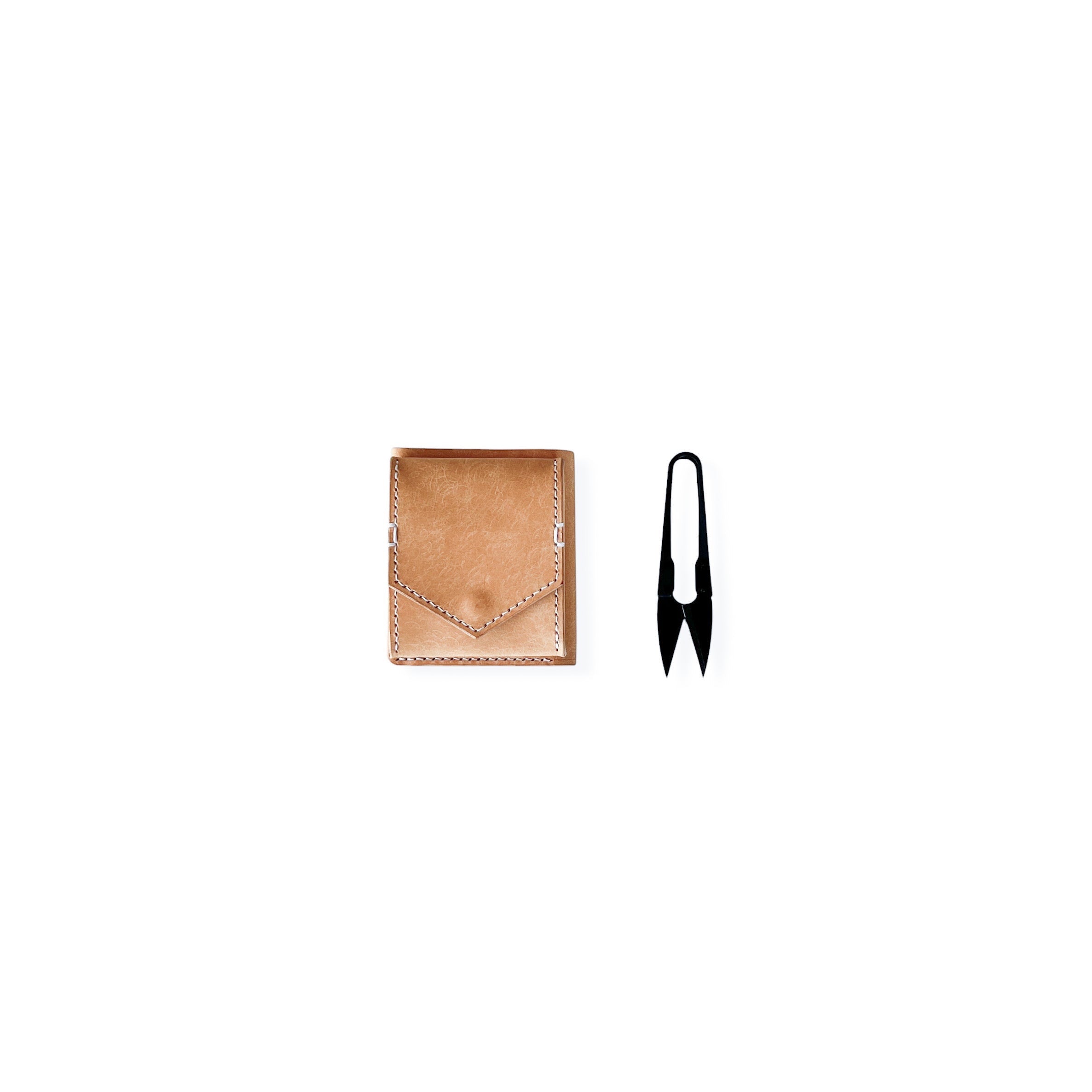 6/1~ 販売開始　compact wallet / natural