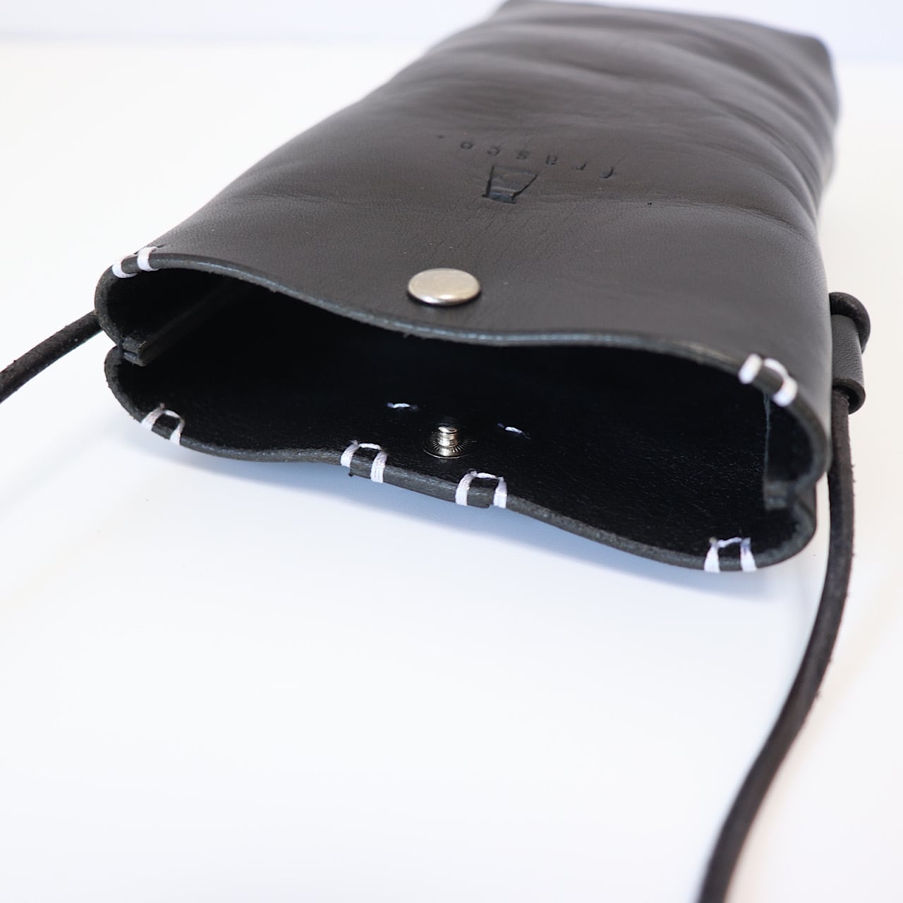 hang phone case