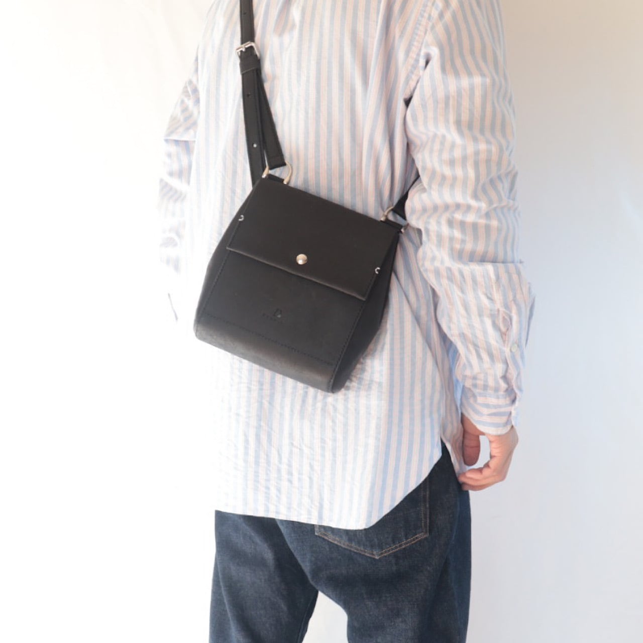 flap shoulder bag