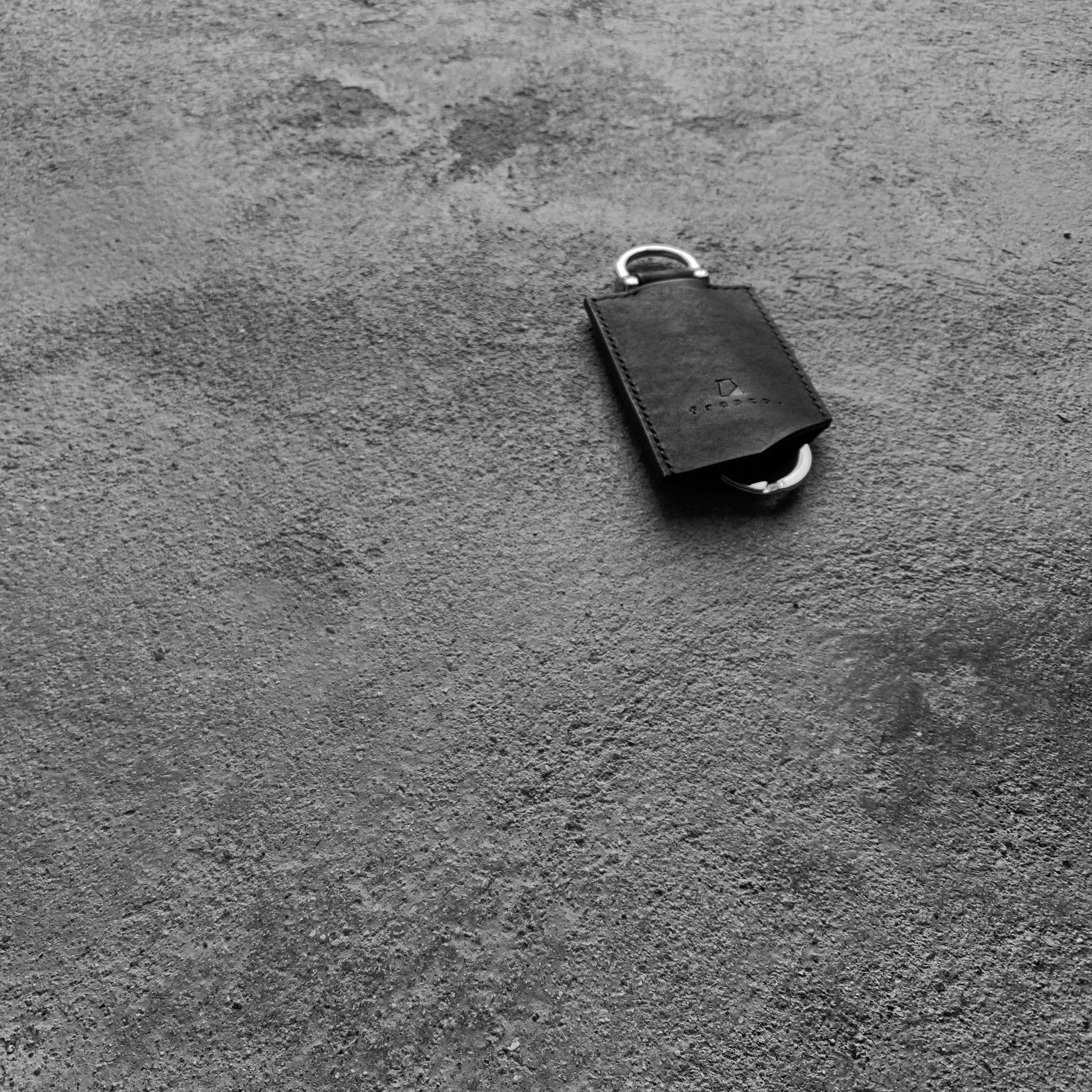 slide key holder
