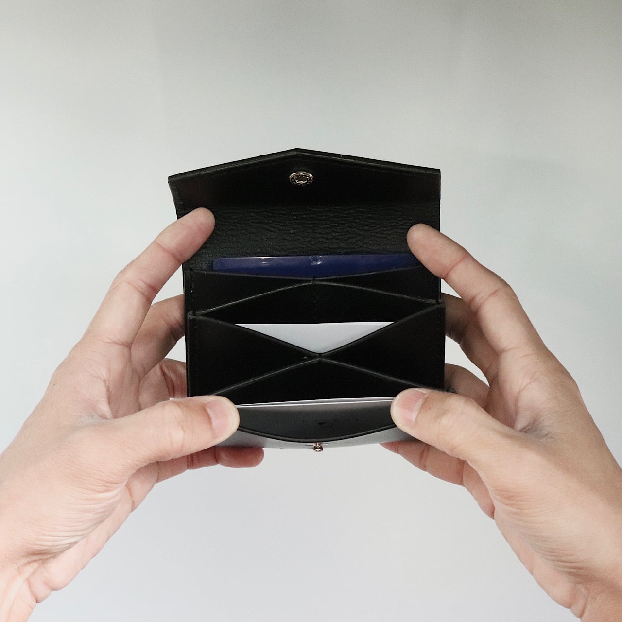 multi card case