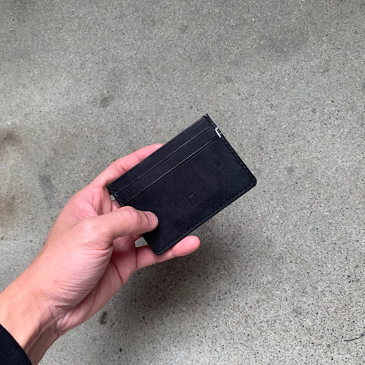 visible card case