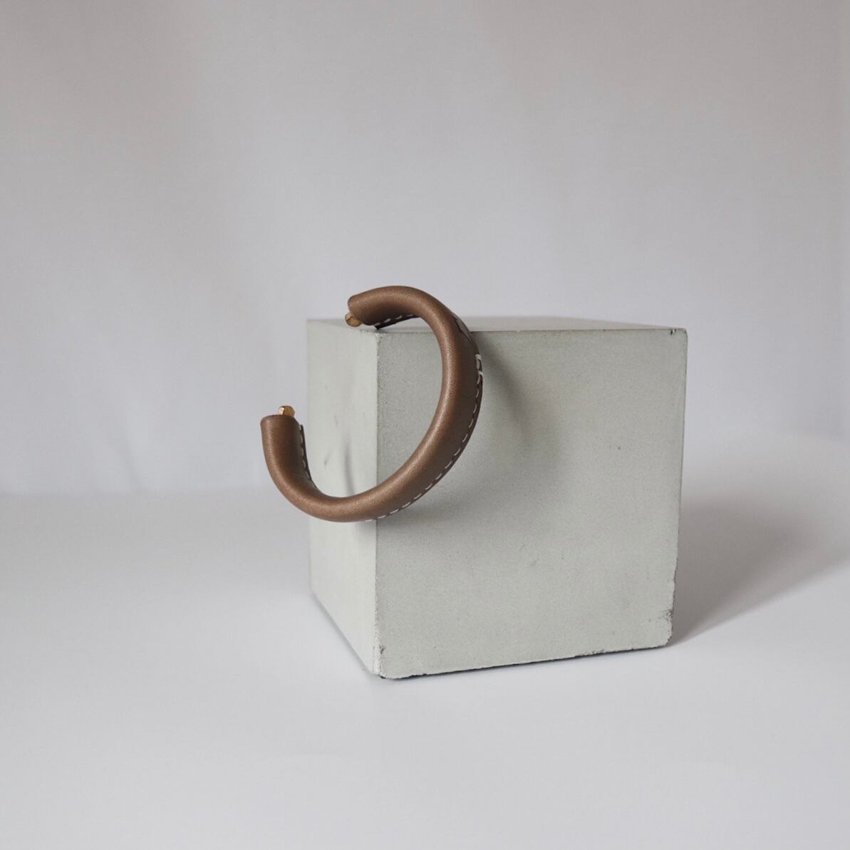 leather bangle