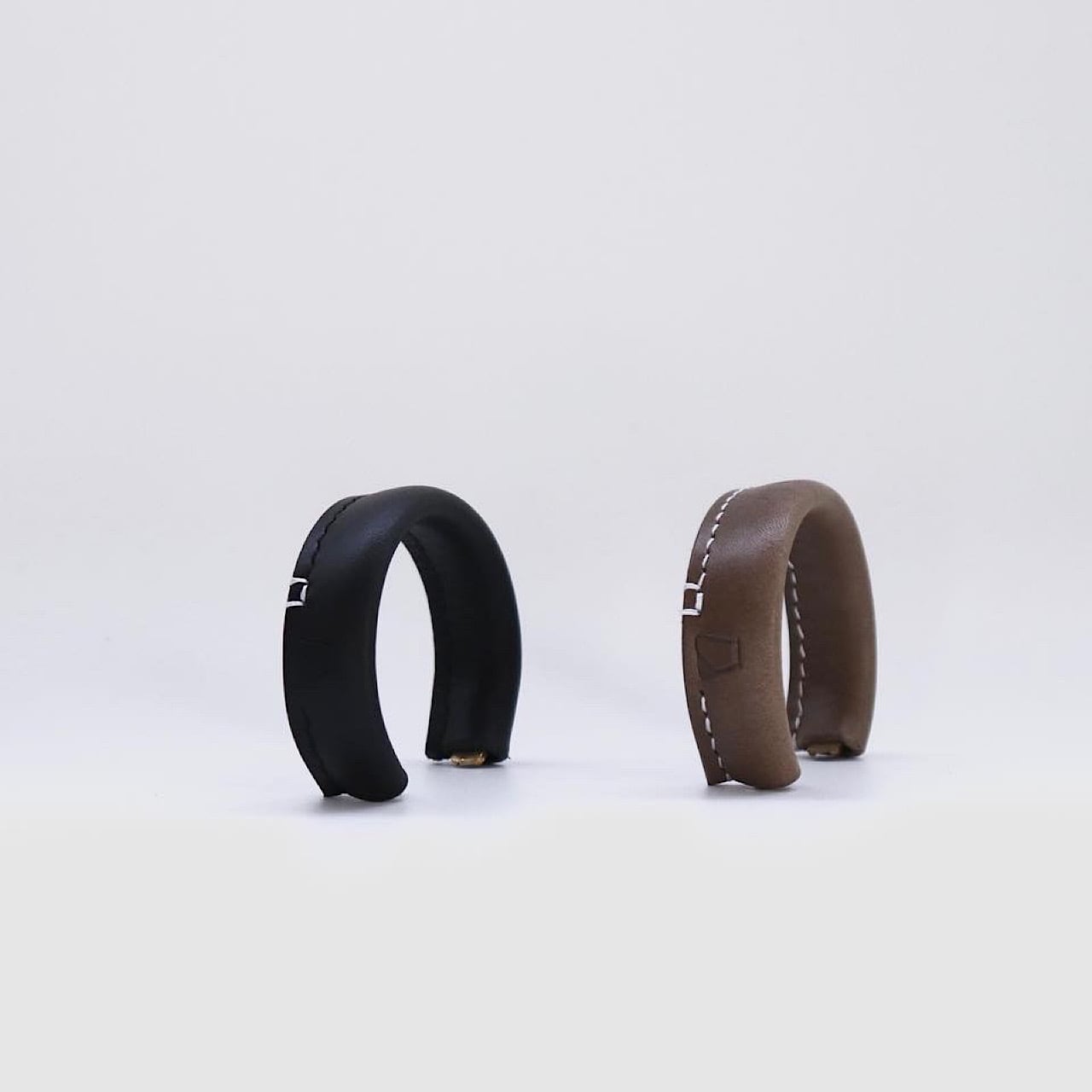 leather bangle