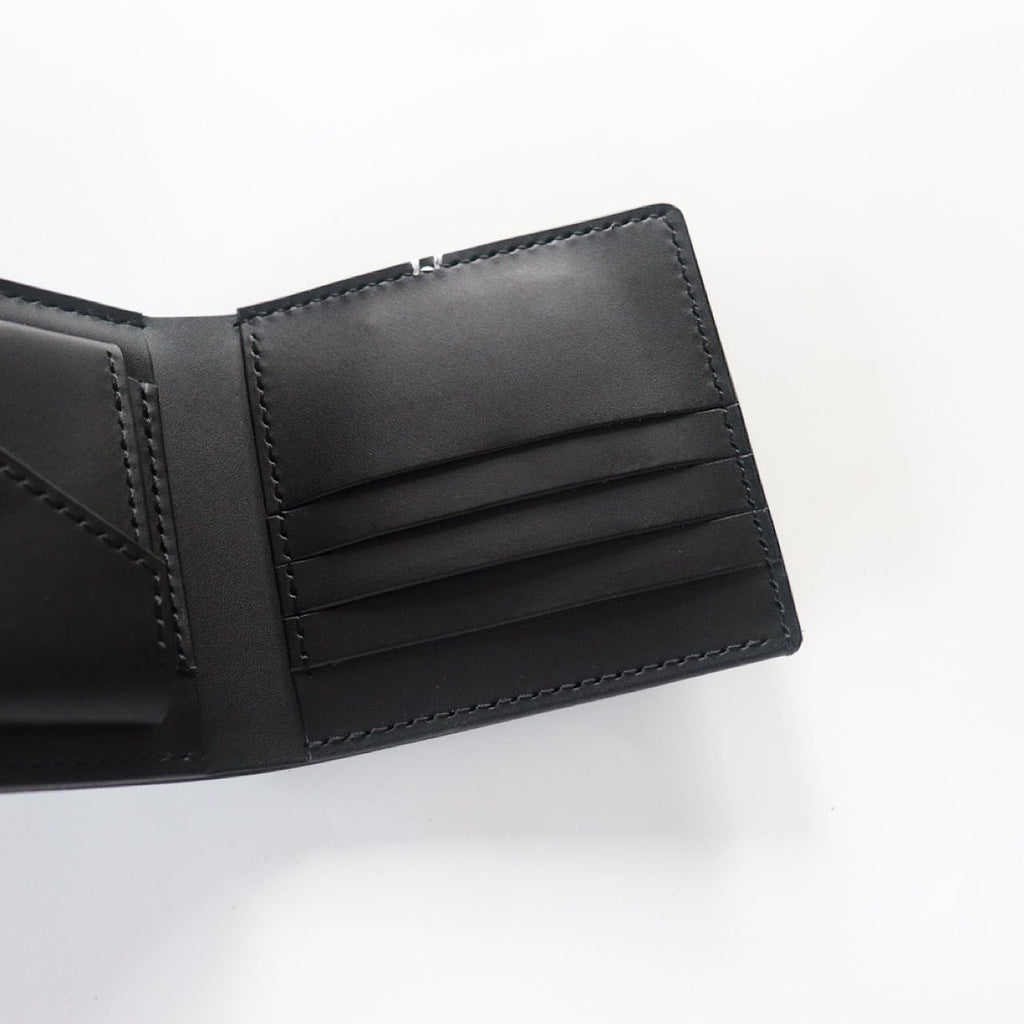 tri-fold wallet