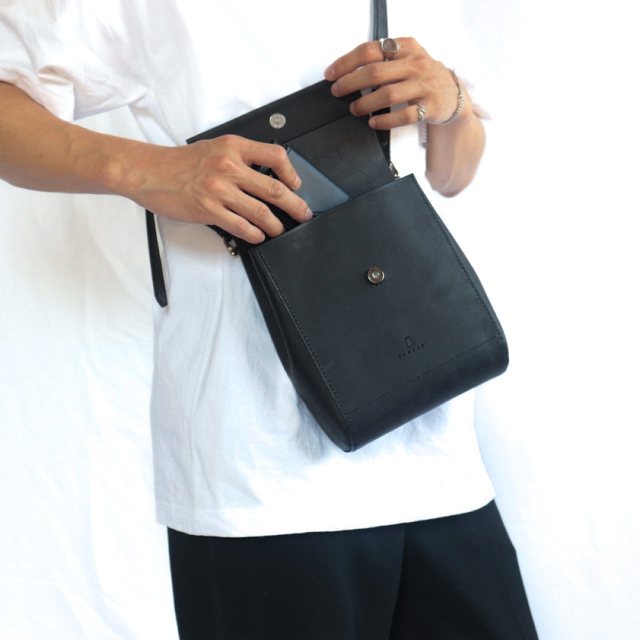 flap shoulder bag