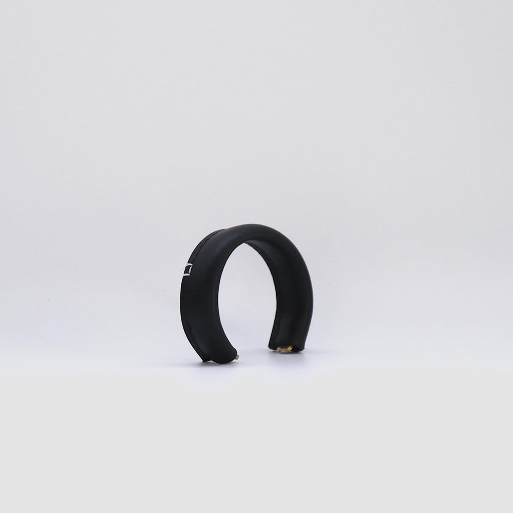 leather bangle