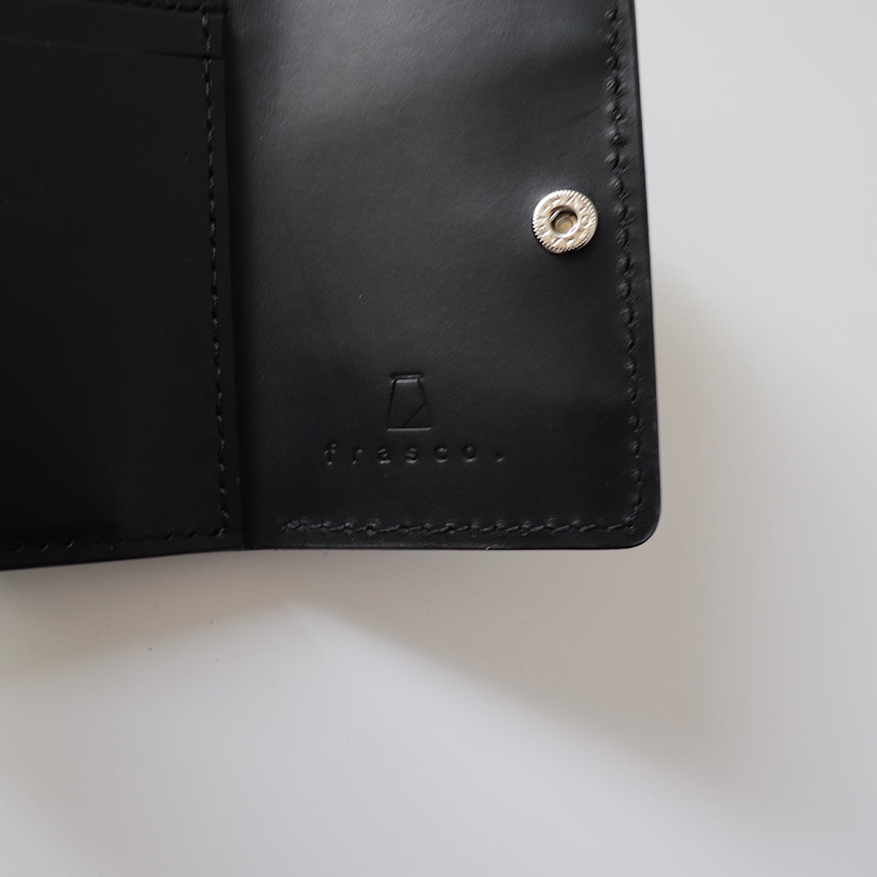 slim mini wallet