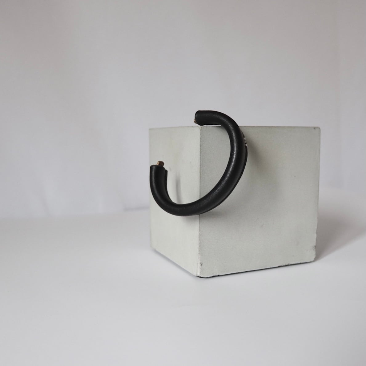 leather bangle